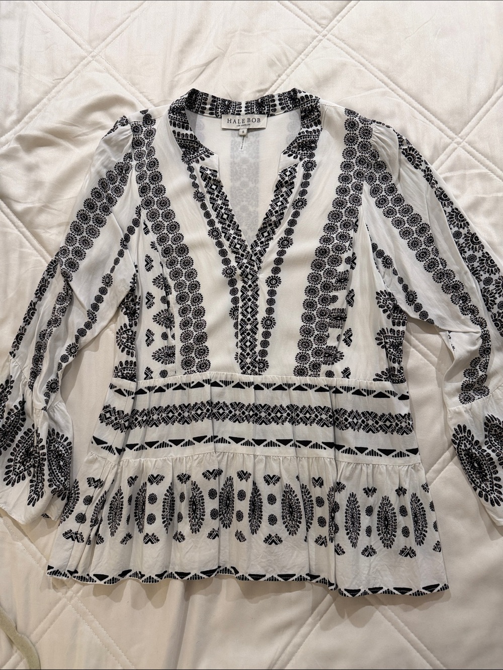 Hale Bob Women's White and Black Embroidered Peasant Blouse